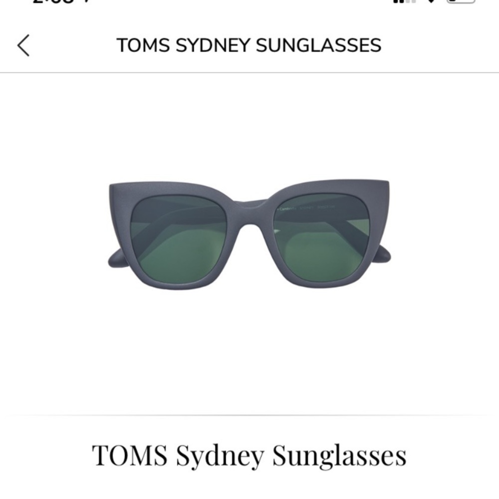 Toms black sunnies